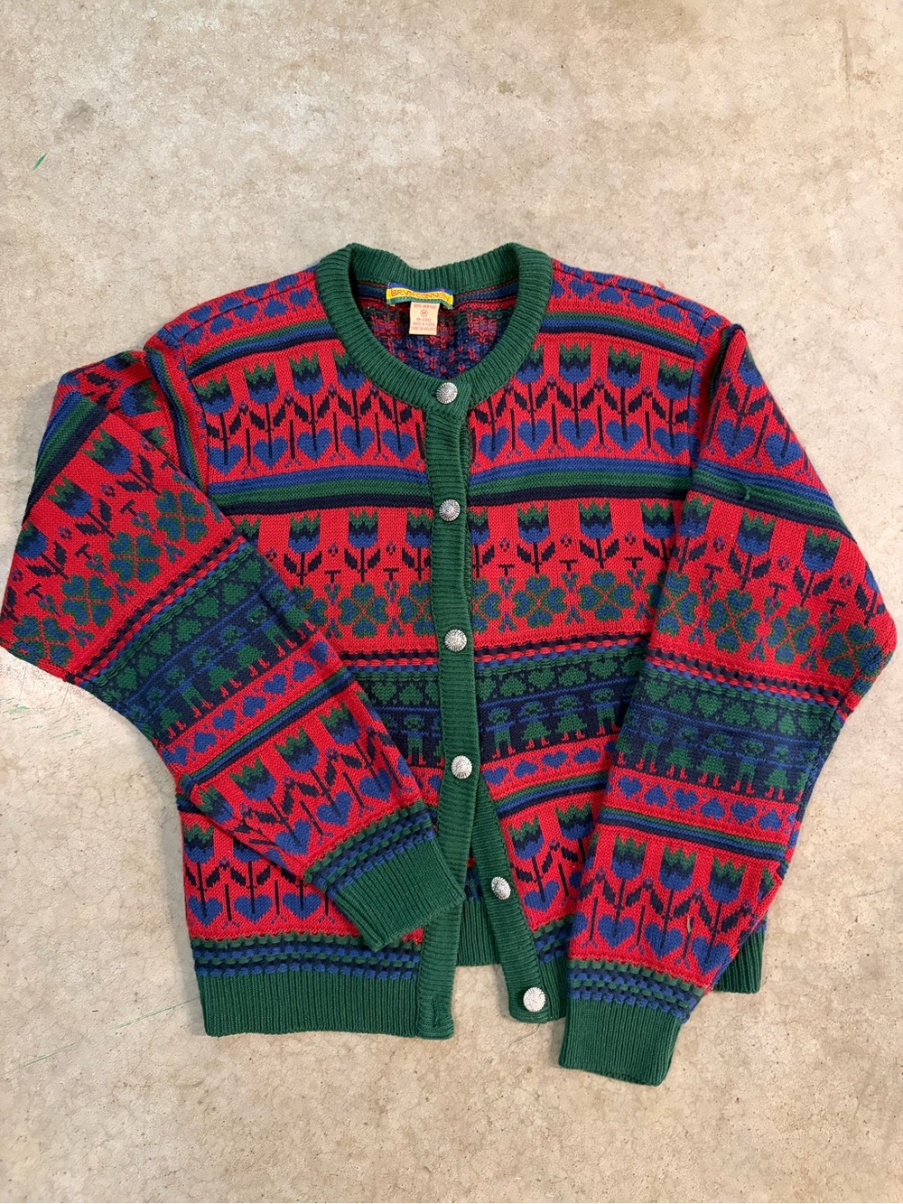 Women’s Red & Green Patterned Button-Front Cardigan Sweater